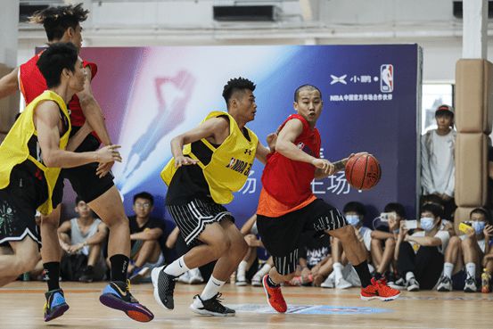 了富勒姆的 了富勒姆的